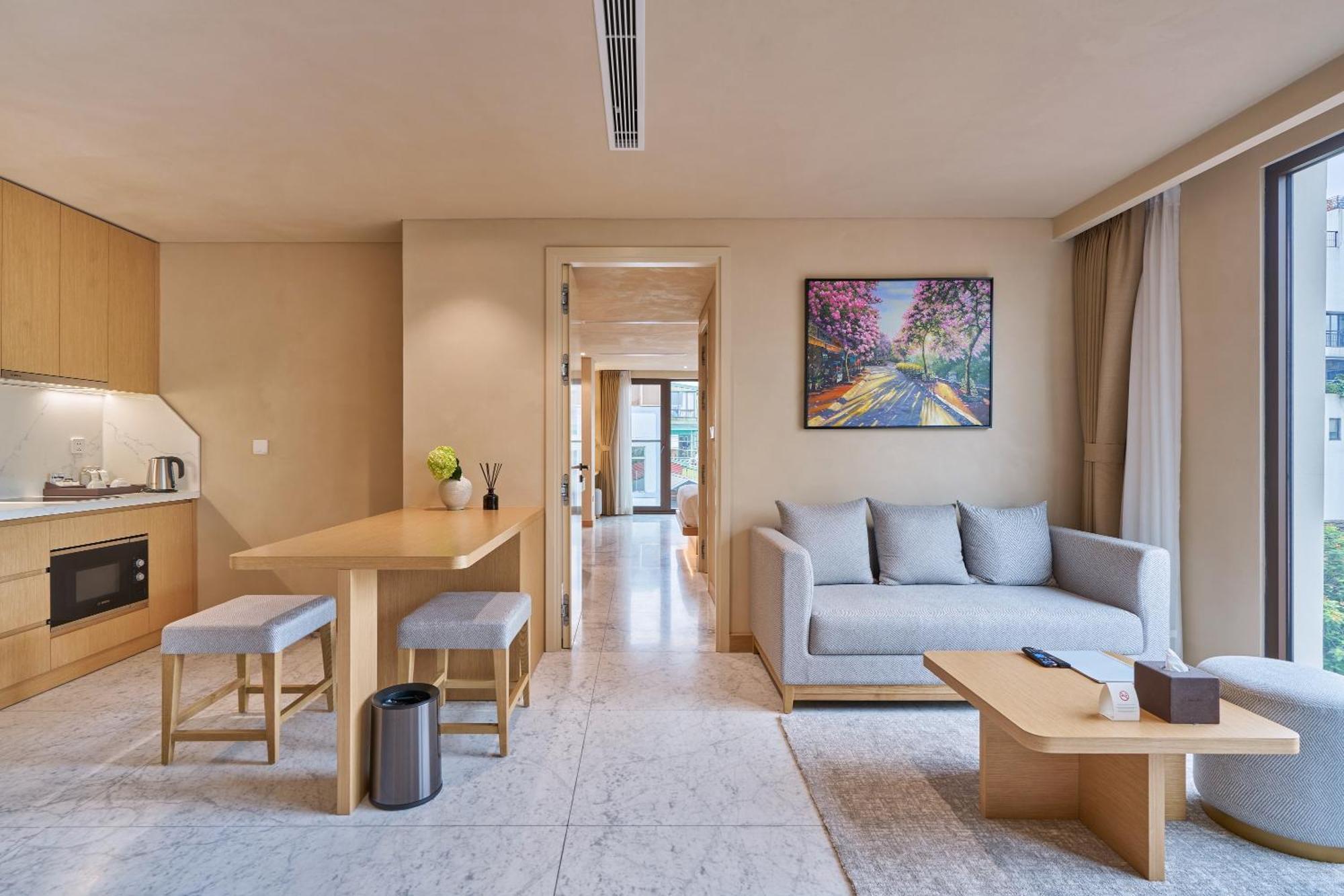 The Five Suites Lilas Hanoi Exterior photo