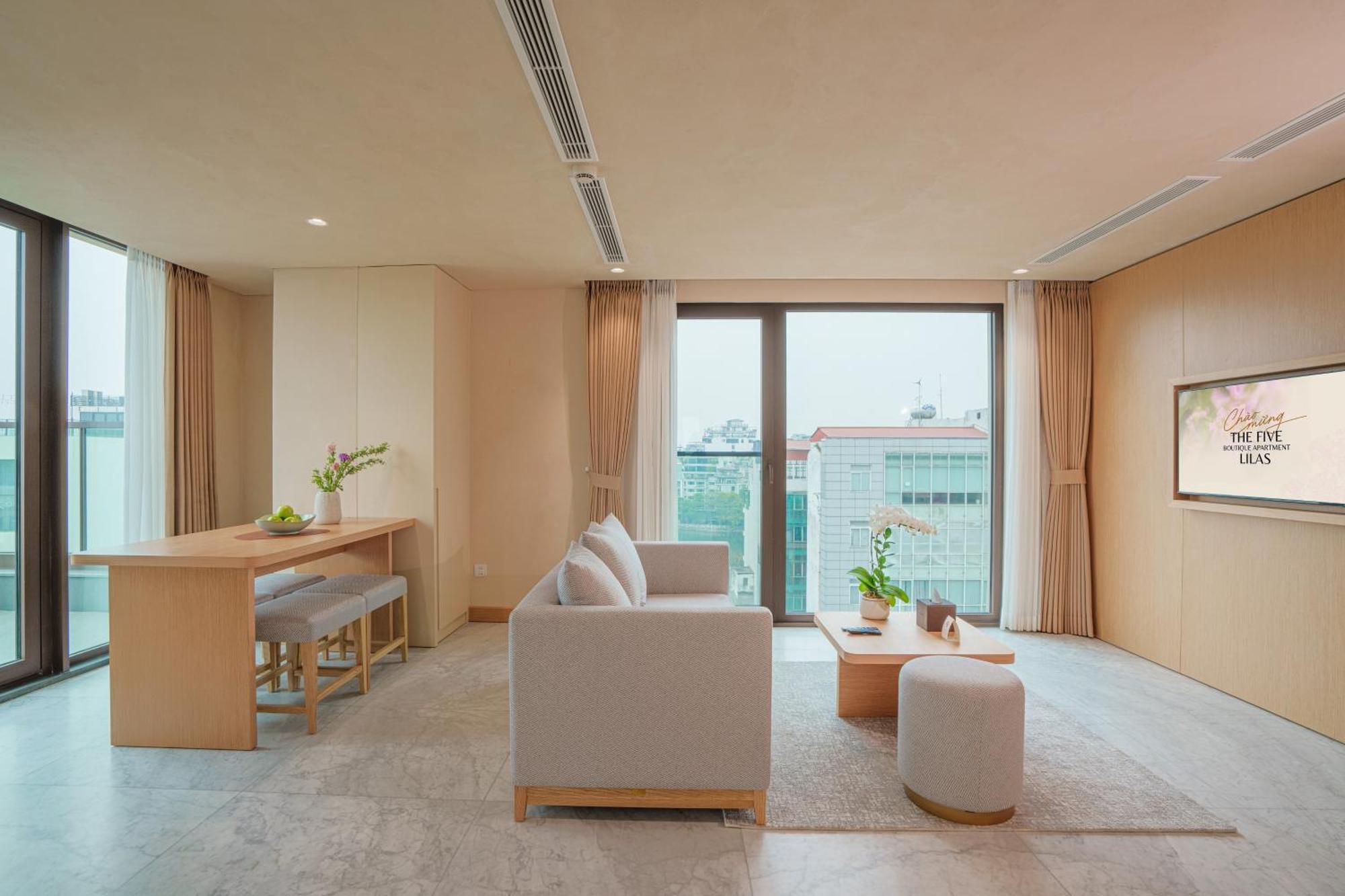 The Five Suites Lilas Hanoi Exterior photo