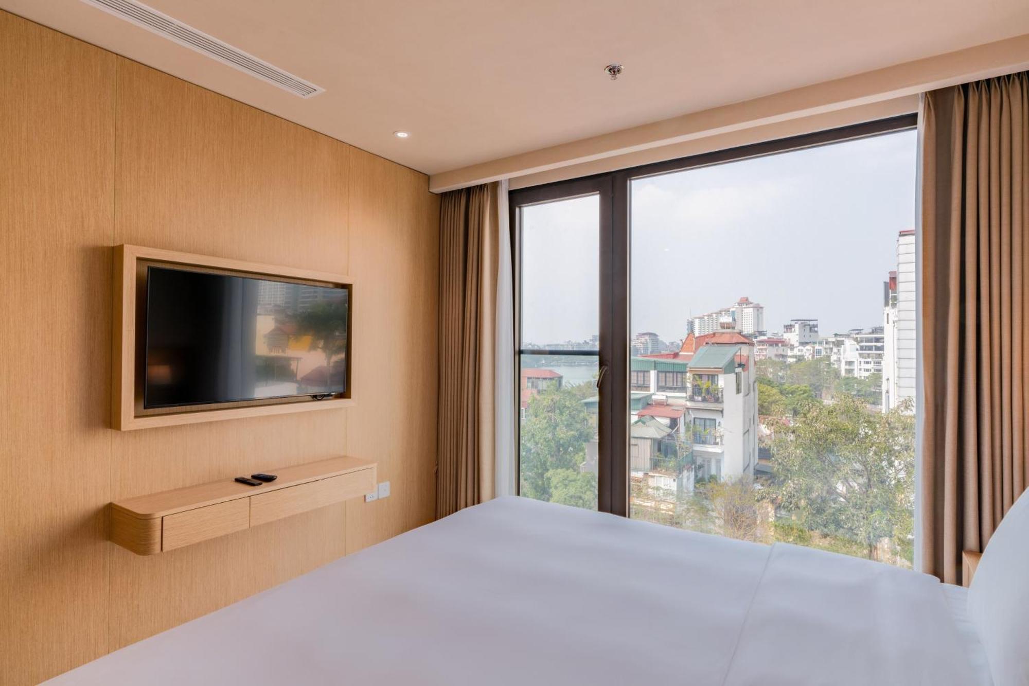 The Five Suites Lilas Hanoi Exterior photo