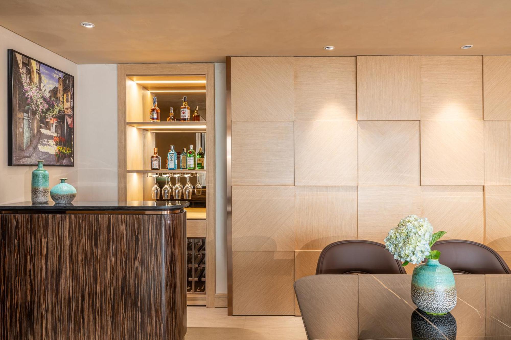 The Five Suites Lilas Hanoi Exterior photo