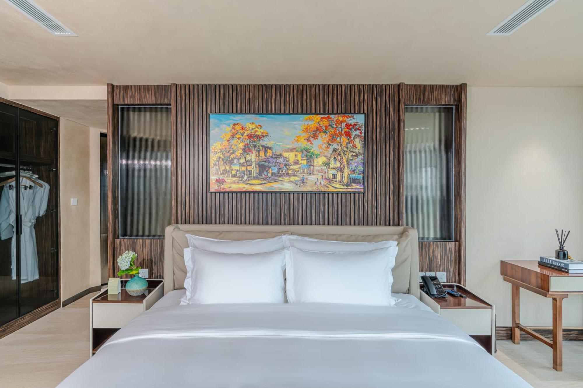 The Five Suites Lilas Hanoi Exterior photo