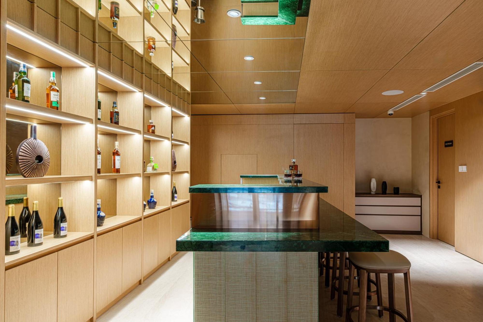 The Five Suites Lilas Hanoi Exterior photo